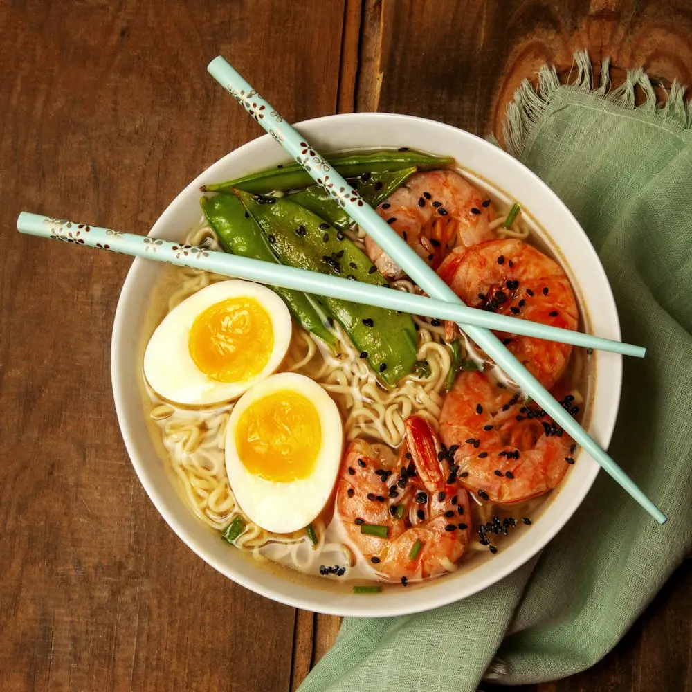 Karidesli ramen