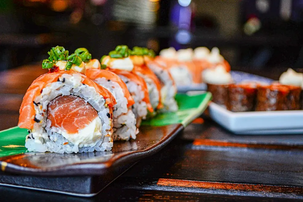 Somonlu sushi roll